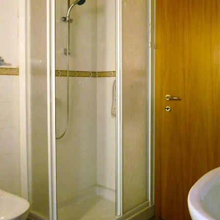Locazione Turistica La Torretta Apartament Bellano